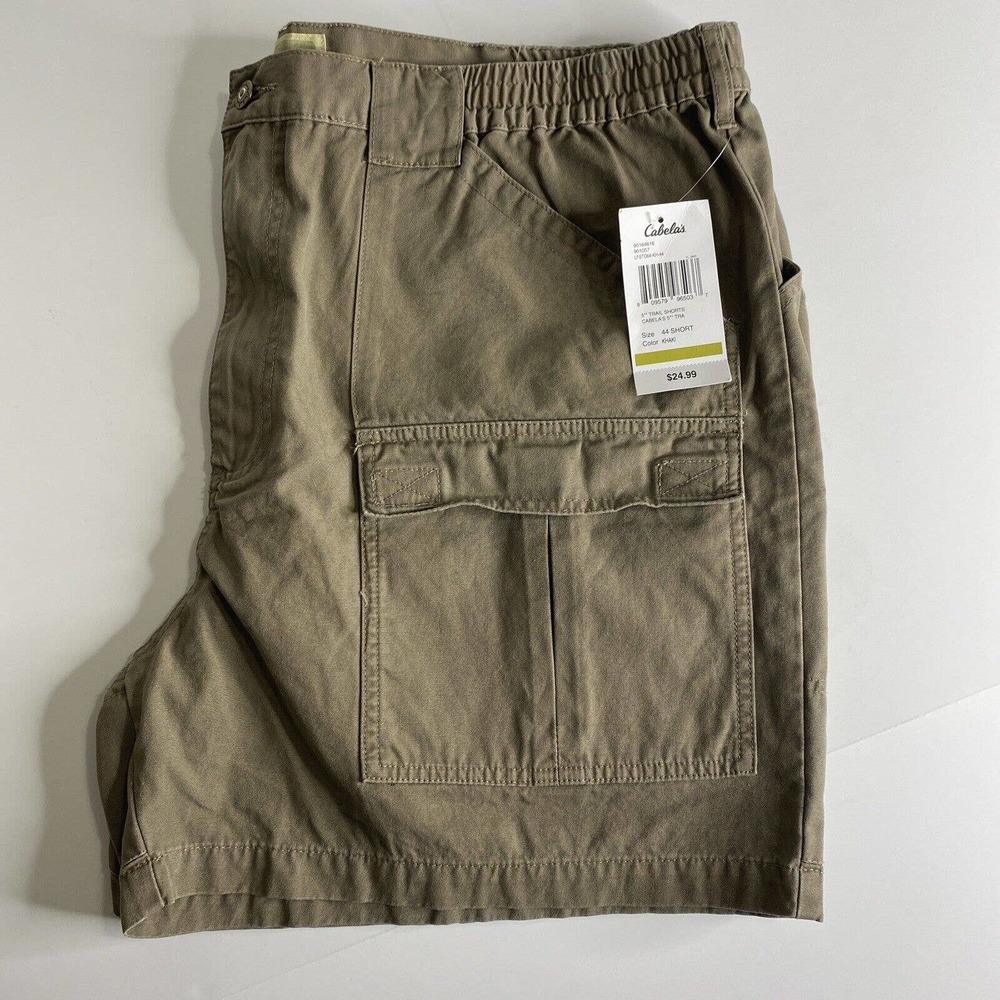 Cabela's Men's Cargo Trail Shorts NWT Khaki 44 x 5 Camping Hiking Elastic Waist